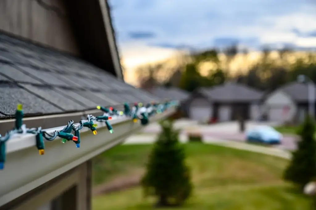 How a Professional Lighting Team Can Take Your Christmas Lights from Average to Extraordinary How a Professional Lighting Team Can Take Your Christmas Lights from Average to Extraordinary