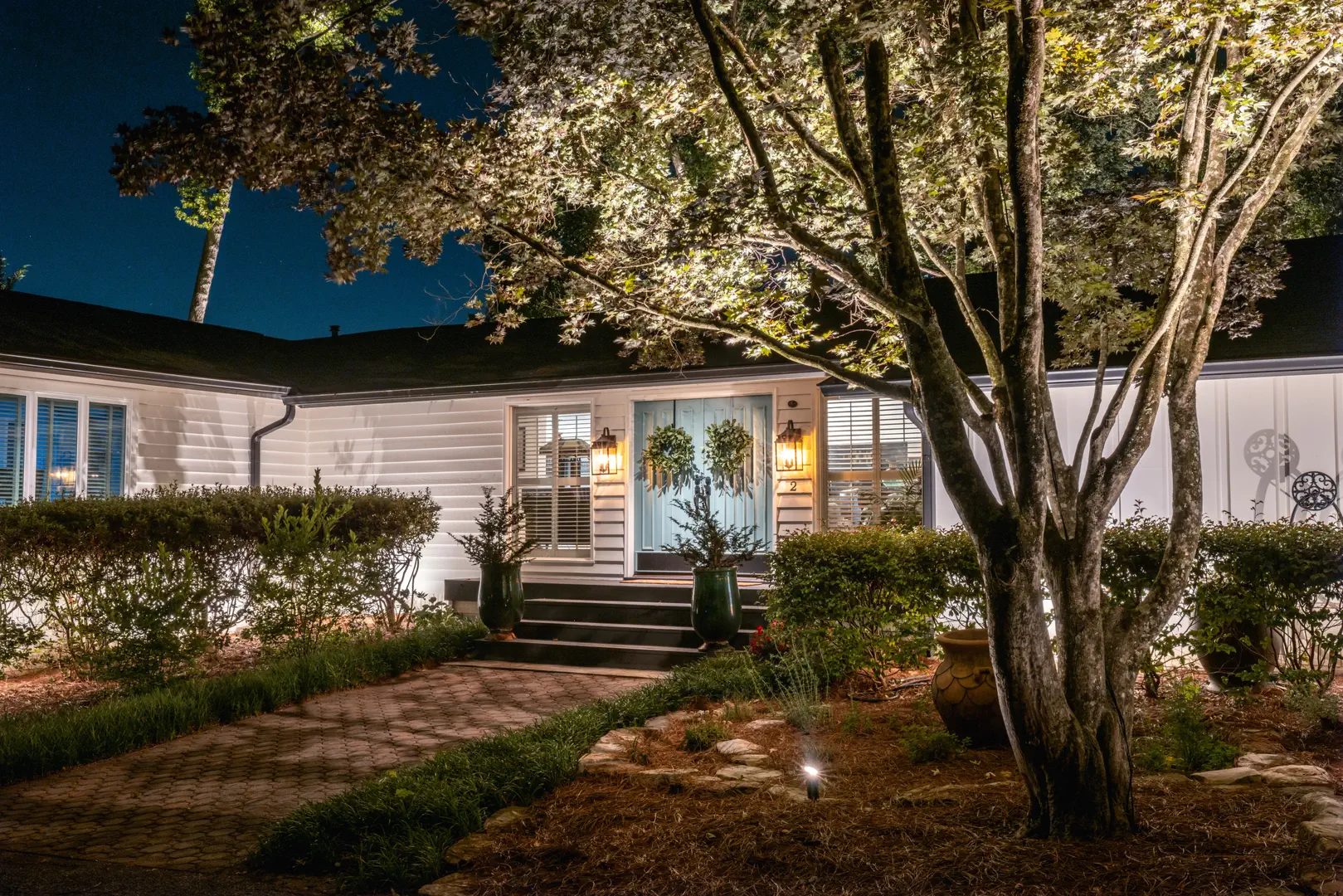 Outdoor Lighting Tree Highlight Home